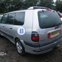 Renault grand espace 2,2 dci 2001 цял или на части
